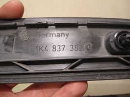 Volkswagen Golf V Etuoven kumitiiviste (kiinni ovessa) 1K4837382C