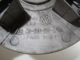 Volkswagen Polo III 6N 6N2 6NF Rūpnīcas varianta diska centra vāciņš (-i) 6N0601149A