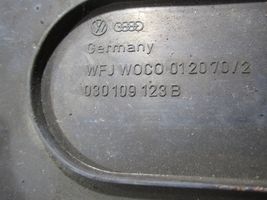 Volkswagen Golf III Paskirstymo diržo apsauga (dangtelis) 030109123B