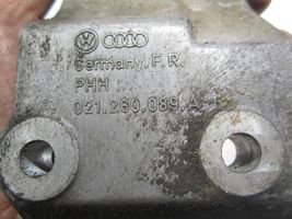 Volkswagen Bora Mocowanie alternatora 021260089A