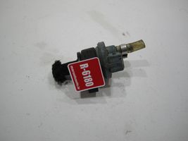 Volkswagen Golf III Valve vacuum 051133459