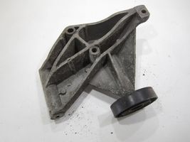 Audi 80 90 S2 B4 Supporto di montaggio della pompa del servosterzo 053145515A