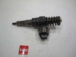 Volkswagen PASSAT B5.5 Injecteur de carburant 038130079CX