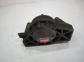 Audi A6 S6 C4 4A Soporte de montaje del motor 4A0199352A