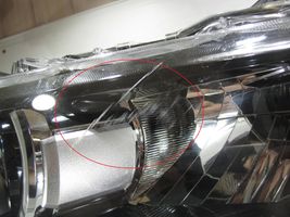 Toyota Land Cruiser (J150) Lampa przednia 