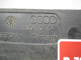 Audi TT TTS Mk2 Eturoiskeläppä 8J0807547