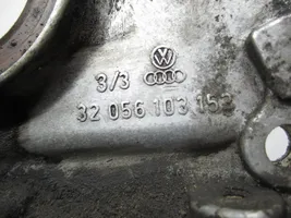 Volkswagen PASSAT B5.5 other engine part 056103152