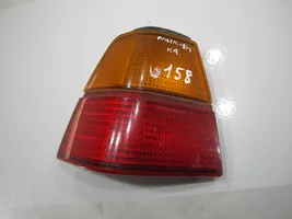 Volkswagen PASSAT B2 Lampa tylna 321945111T