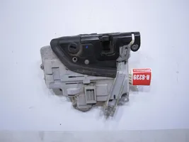 Volkswagen PASSAT B7 Etuoven lukko 3C4839016A