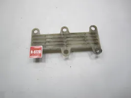 Audi 80 90 B3 Support de montage de pare-chocs avant 893807477