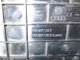 Volkswagen Golf VI Pokrywa skrzynki bezpieczników 1K0937132F