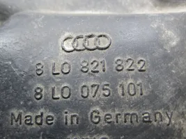 Audi A3 S3 8L Garde-boue arrière 8L0821822