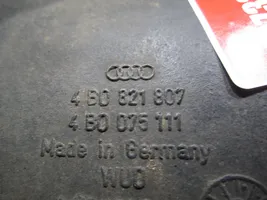 Audi A6 S6 C5 4B Передний брызговик 4B0821807