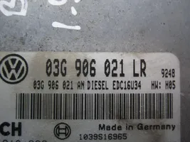 Volkswagen PASSAT B6 Calculateur moteur ECU 03G906021LR