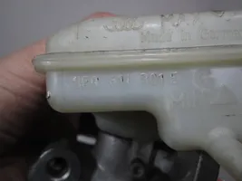 Audi A6 S6 C6 4F Brake fluid reservoir 8E0611301E