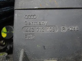 Audi 100 200 5000 C3 Lewarek zmiany biegów / górny 443713109