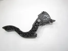 Volkswagen PASSAT B5.5 Accelerator throttle pedal 8D1721523J