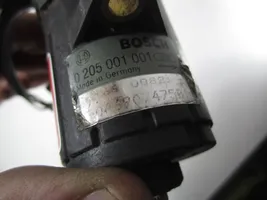 Audi 80 90 S2 B4 Akseleratora elektriskais regulators (pedālis) 046907475B