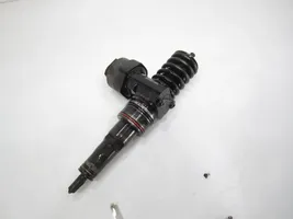 Audi A4 S4 B5 8D Fuel injector 038130073F