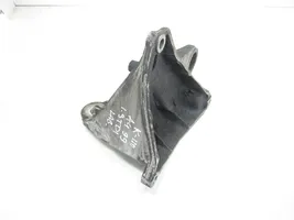 Audi A4 S4 B5 8D Soporte de montaje del motor (Usadas) 8D0399114S