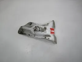 Volkswagen Golf V Supporto di montaggio del parafango 1K6821135