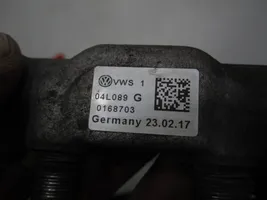 Volkswagen PASSAT B8 Kraftstoffverteiler Einspritzleiste Verteilerrohr 04L130764C