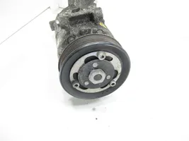 Volkswagen PASSAT B8 Ilmastointilaitteen kompressorin pumppu (A/C) 5Q0816803D