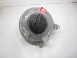 Volkswagen PASSAT B8 Vase d'expansion / réservoir de liquide de refroidissement 5Q0121407G