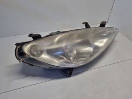 Peugeot 307 Lampa przednia 9641615680