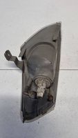 Mazda 626 Indicatore di direzione anteriore 21061918L