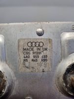 Audi 100 S4 C4 Jäähdytyspuhaltimen rele 4A0959493