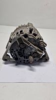 Opel Astra H Generatore/alternatore 13156052