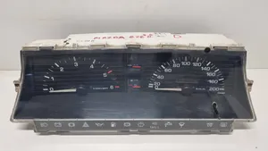 Mazda 626 Compteur de vitesse tableau de bord 