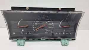 Mitsubishi Colt Compteur de vitesse tableau de bord 