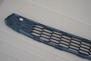 Nissan Leaf I (ZE0) Grille inférieure de pare-chocs avant 622563NF5A