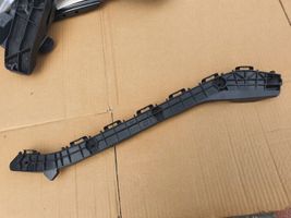 Toyota Auris E180 Support de pare-chocs arrière 5257502100