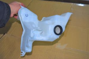 Toyota RAV 4 (XA50) Réservoir de liquide lave-glace 060851665