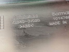 Nissan Note (E12) Listwa zderzaka przedniego KE5403V020