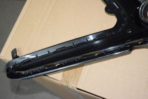Hyundai Elantra VI Grille inférieure de pare-chocs avant 86563F2310