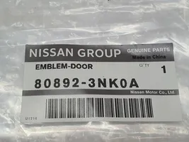 Nissan Leaf I (ZE0) Mostrina con logo/emblema della casa automobilistica 808923NK0A