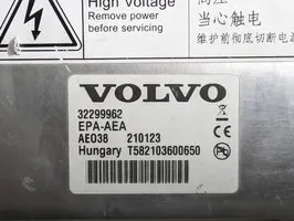Volvo XC90 Jännitteenmuunnin/vaihtosuuntaaja 32299962
