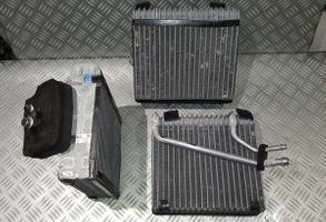 Volkswagen Multivan T5 Radiateur condenseur de climatisation 