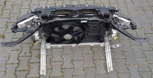 BMW 2 F44 Radiatorių panelė (televizorius) 