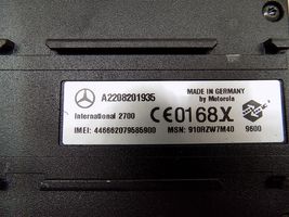 Mercedes-Benz S W220 Centralina/modulo telefono A2208201935