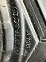 Audi A4 S4 B9 Gumowa uszczelka szyby drzwi tylnych 8W5839431