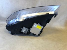 Volvo S80 Lampa przednia 31420014