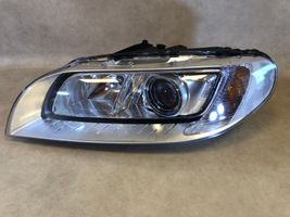 Volvo S80 Lampa przednia 31420014