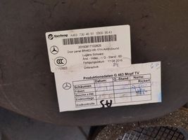 Mercedes-Benz G W461 463 Moldura del tarjetero de la puerta trasera A46373039519E43