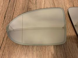 Volkswagen Golf VII Wing mirror glass 3G0857521A