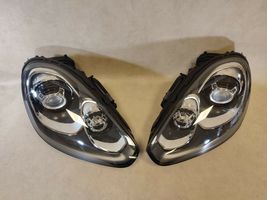 Porsche Cayenne (92A) Lampa przednia 7P5941031CQ